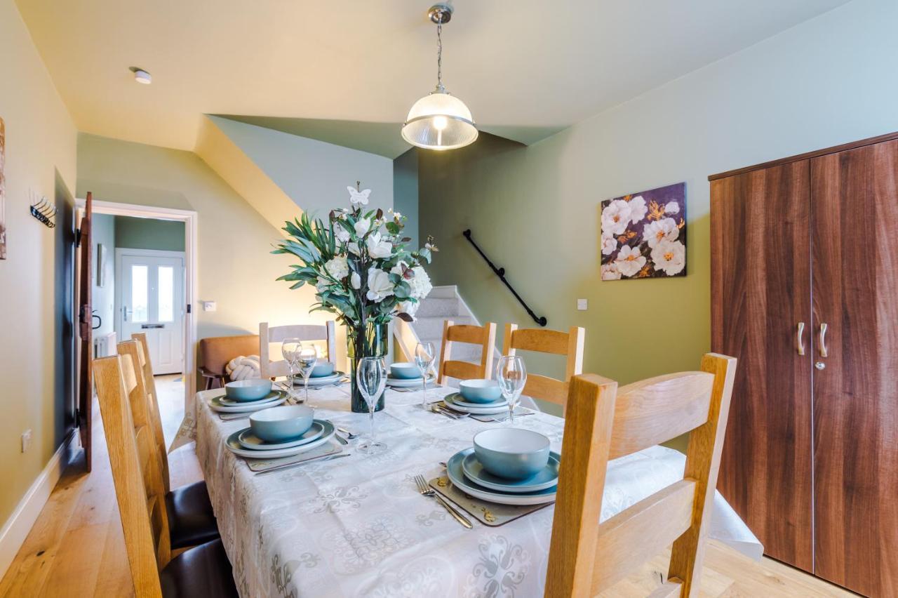 New! Gorgeous 2-Bed Home In Chester City Centre By 53 Degrees Property - Incredible Location, Ideal For Small Groups - Sleeps 6! Extérieur photo