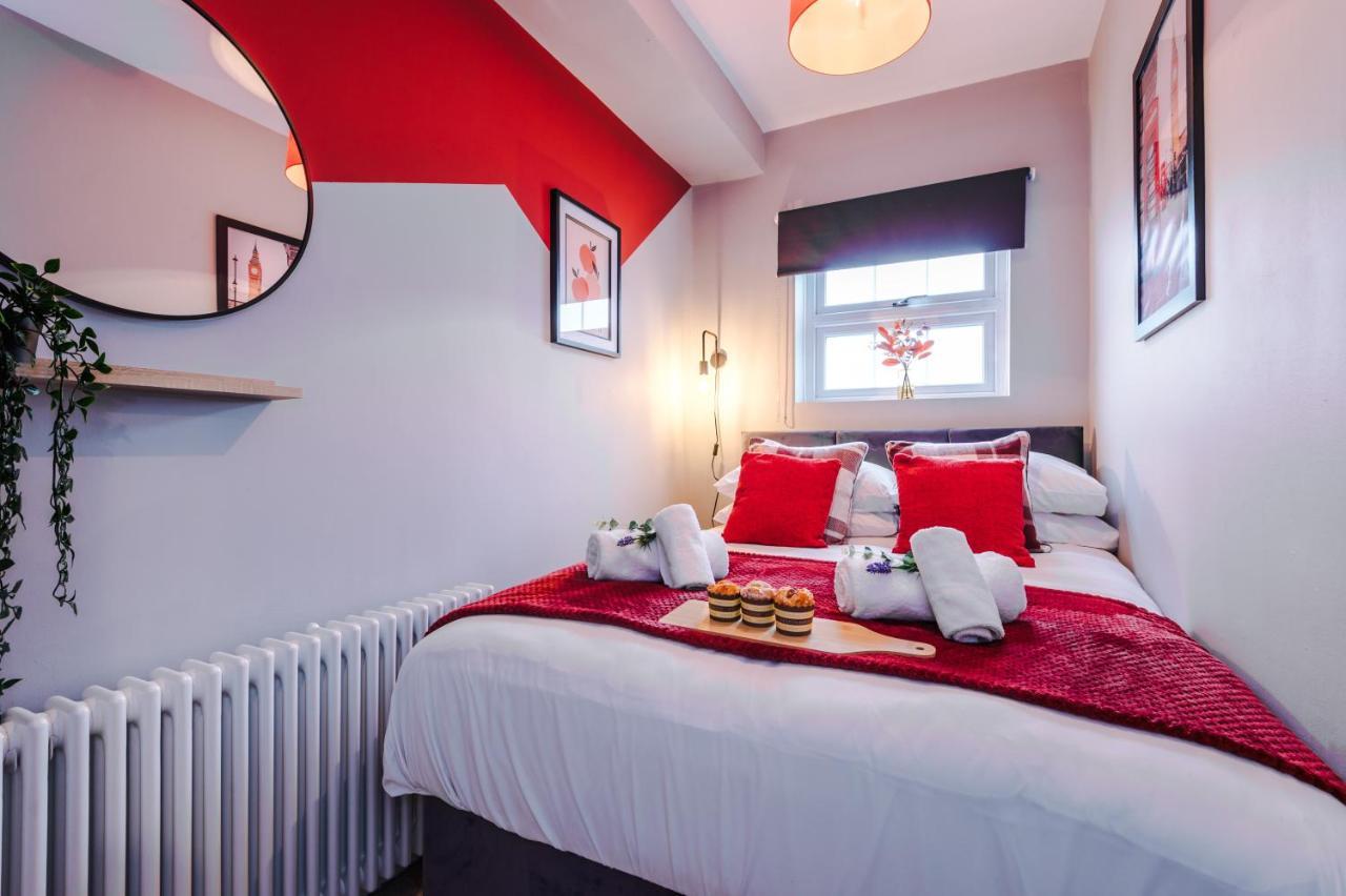 New! Gorgeous 2-Bed Home In Chester City Centre By 53 Degrees Property - Incredible Location, Ideal For Small Groups - Sleeps 6! Extérieur photo
